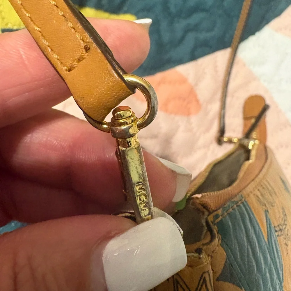 MCM Cognac Visetos Leather Crossbody with Bear Patch and Dark Teal Detail - Picture 6 of 12